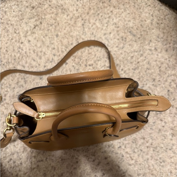 Coach Empire 28 - Picture 7 of 9